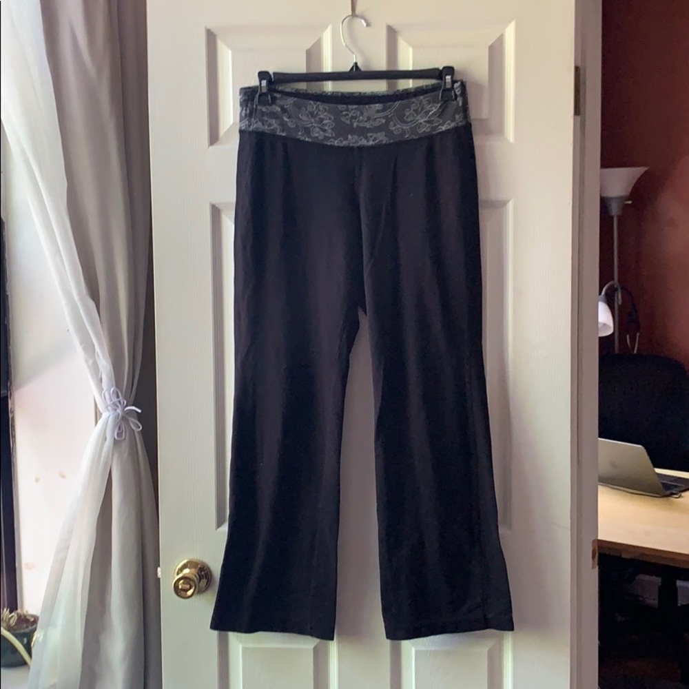 Black Yoga Pants